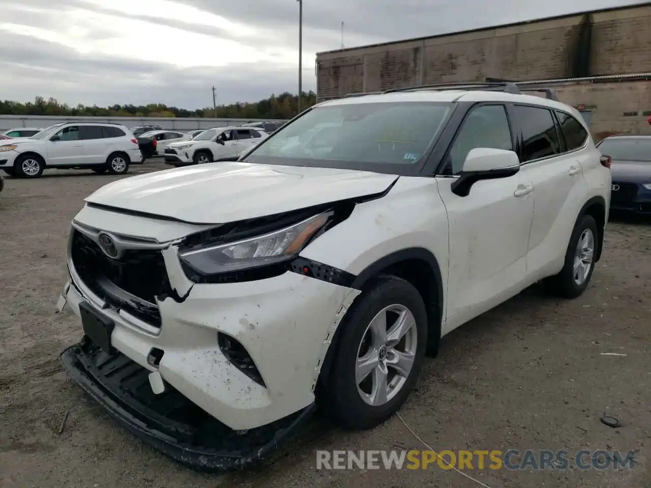 2 Photograph of a damaged car 5TDZZRAH6LS001547 TOYOTA HIGHLANDER 2020