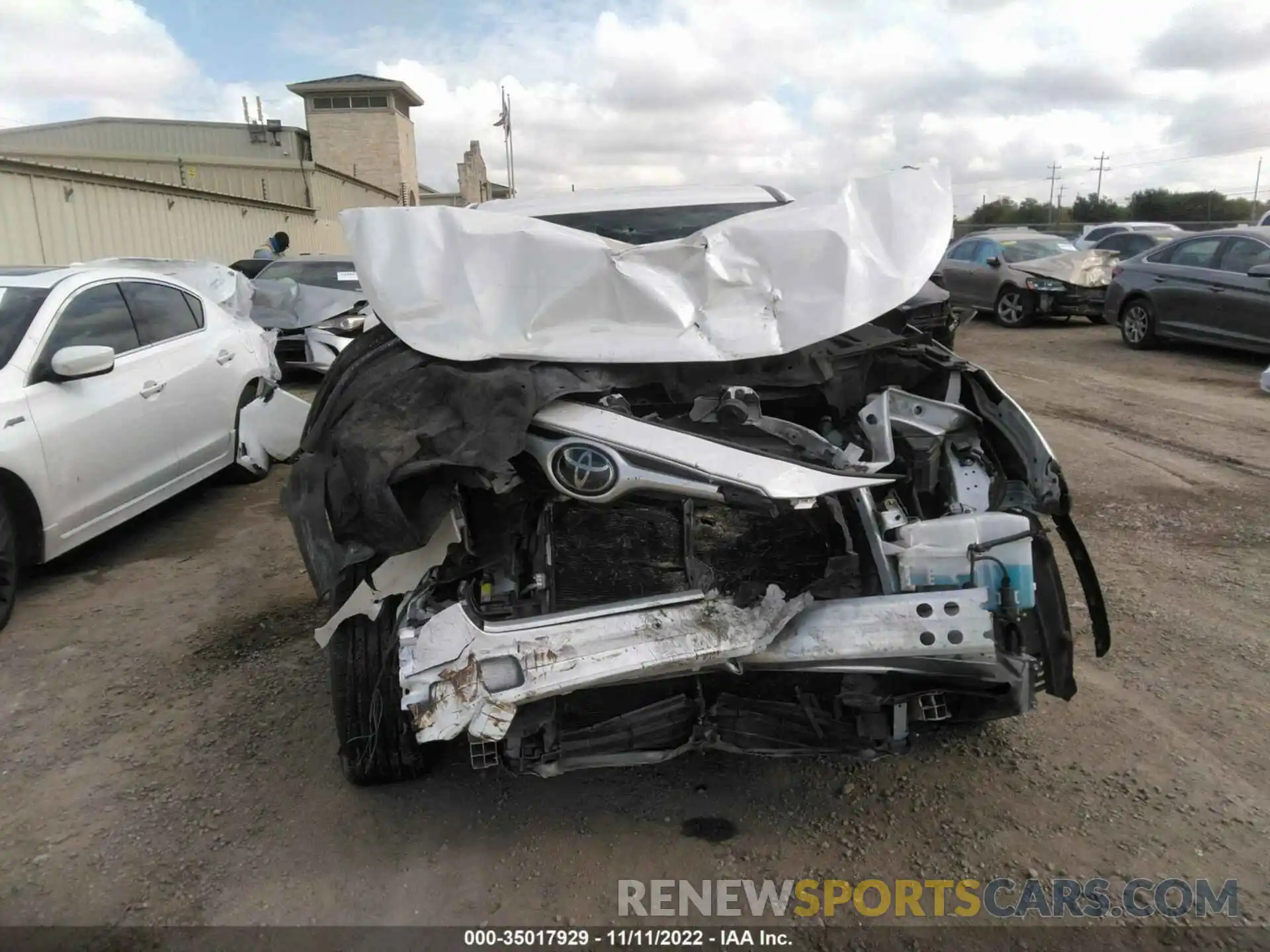 6 Photograph of a damaged car 5TDZZRAH6LS013259 TOYOTA HIGHLANDER 2020