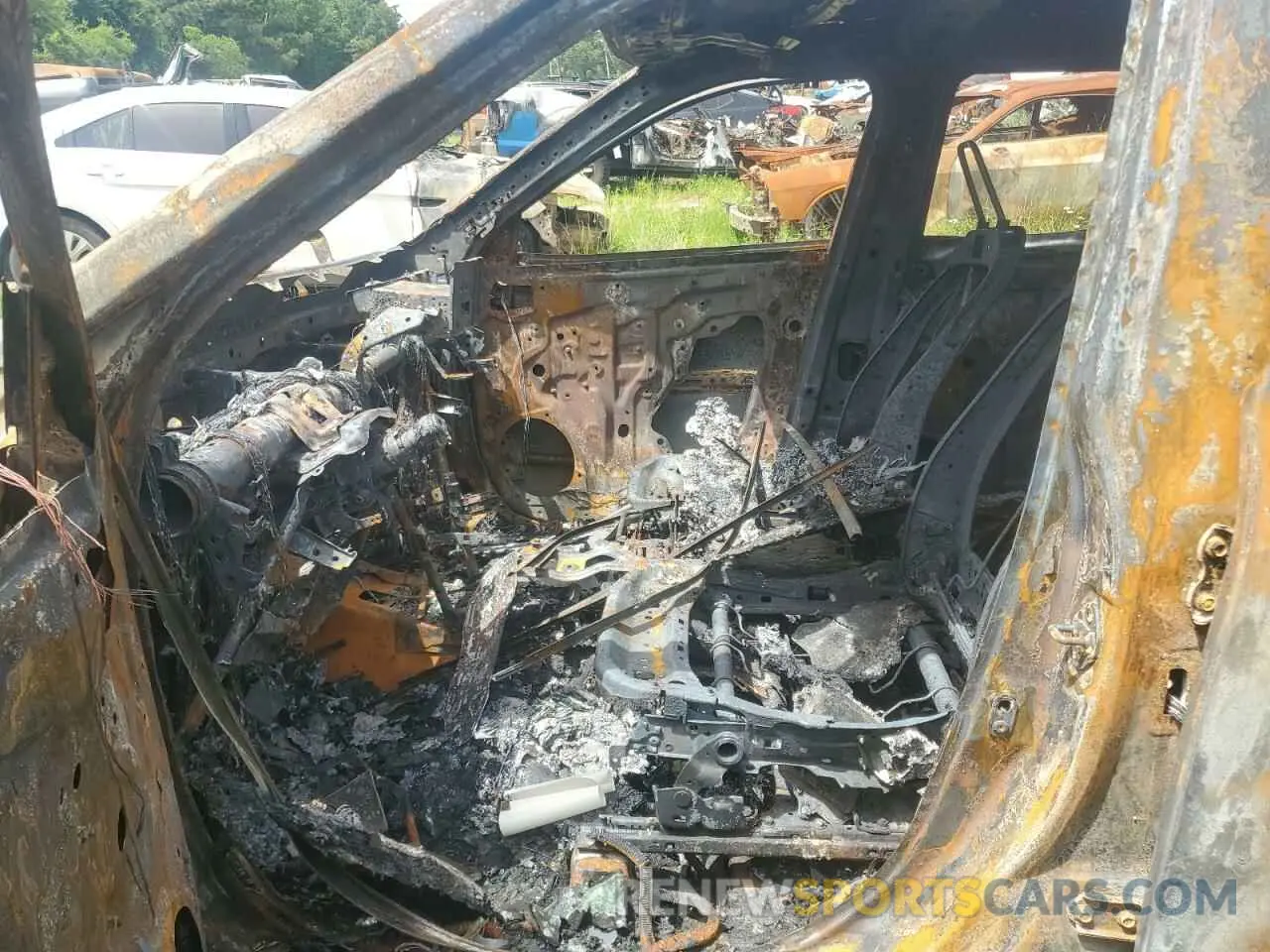 7 Photograph of a damaged car 5TDZZRAH6LS018347 TOYOTA HIGHLANDER 2020
