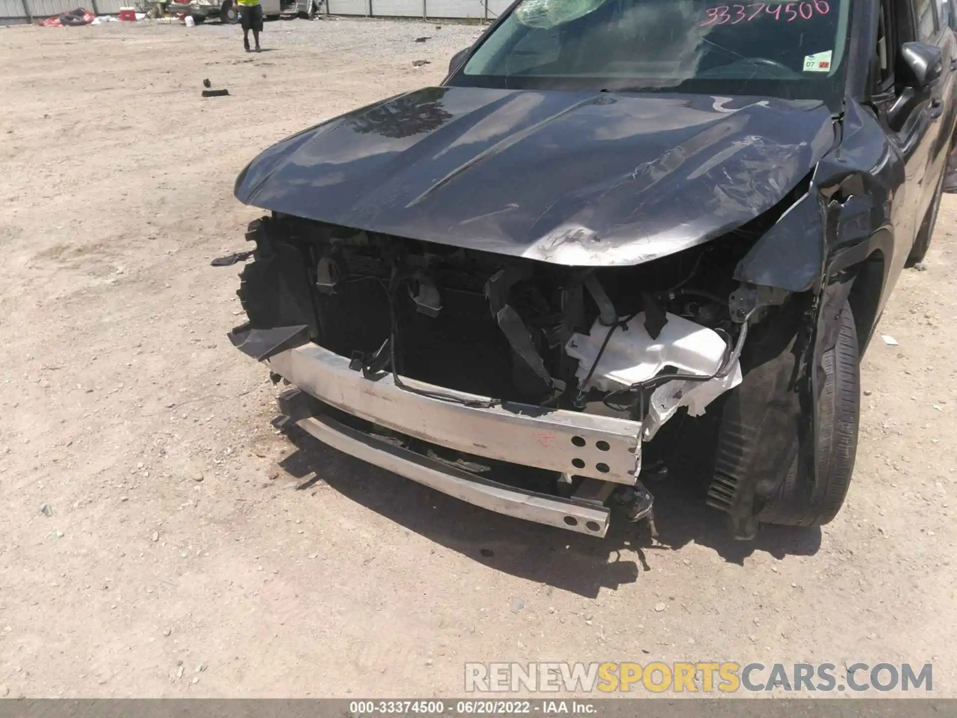 6 Photograph of a damaged car 5TDZZRAH6LS018543 TOYOTA HIGHLANDER 2020