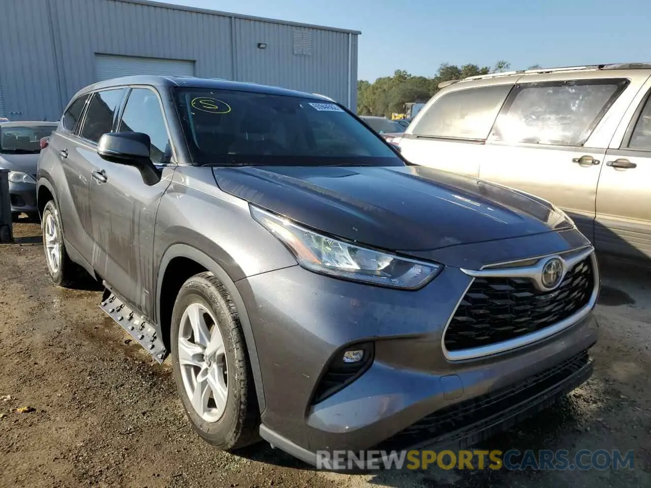 1 Photograph of a damaged car 5TDZZRAH6LS030501 TOYOTA HIGHLANDER 2020