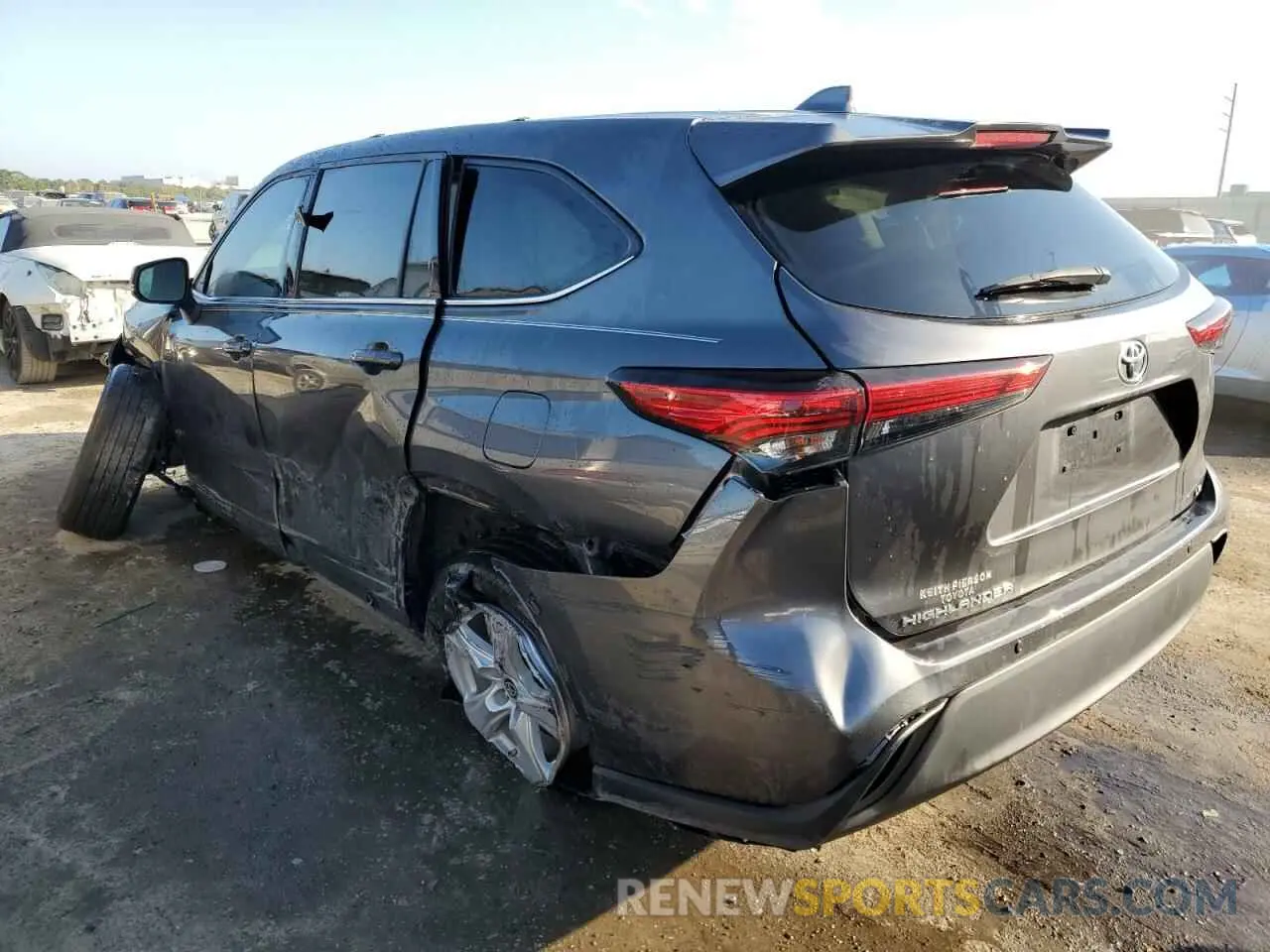 3 Photograph of a damaged car 5TDZZRAH6LS030501 TOYOTA HIGHLANDER 2020
