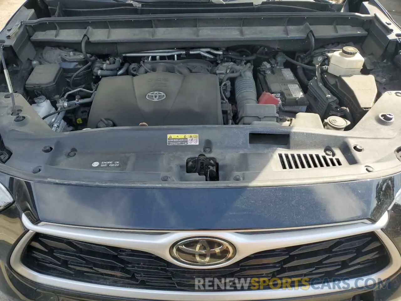 13 Photograph of a damaged car 5TDZZRAH6LS503801 TOYOTA HIGHLANDER 2020