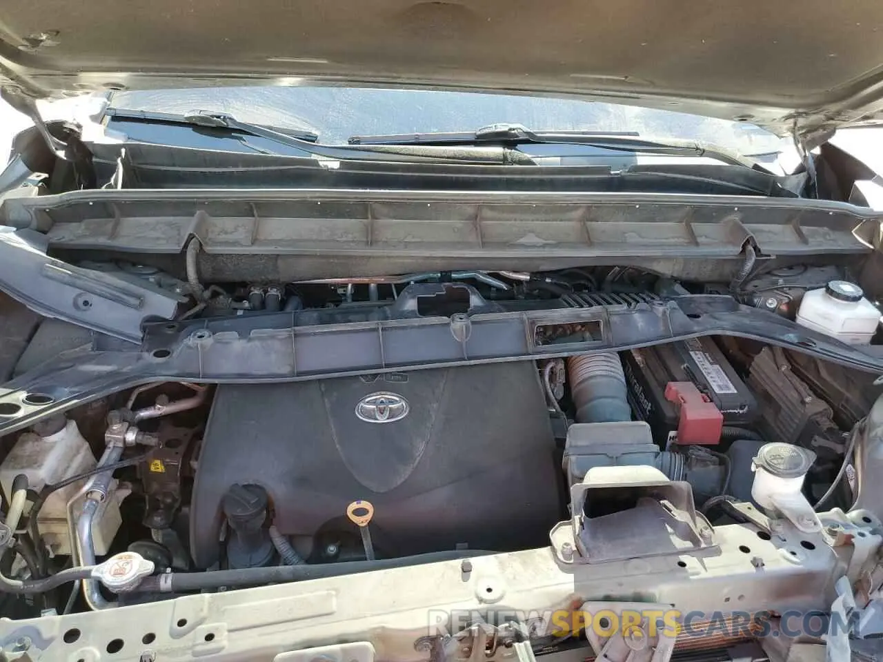 12 Photograph of a damaged car 5TDZZRAH7LS003422 TOYOTA HIGHLANDER 2020