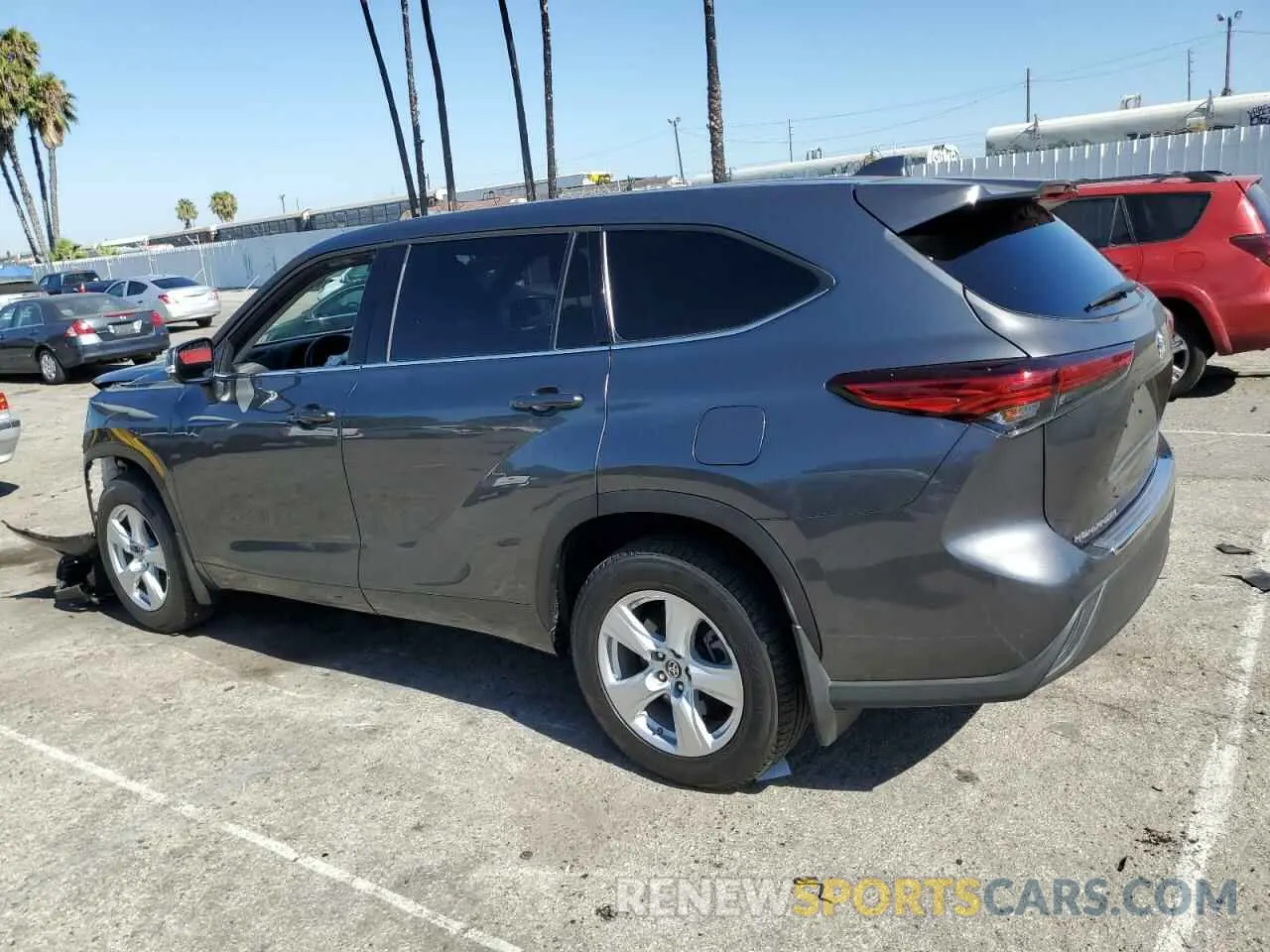 2 Photograph of a damaged car 5TDZZRAH7LS003422 TOYOTA HIGHLANDER 2020