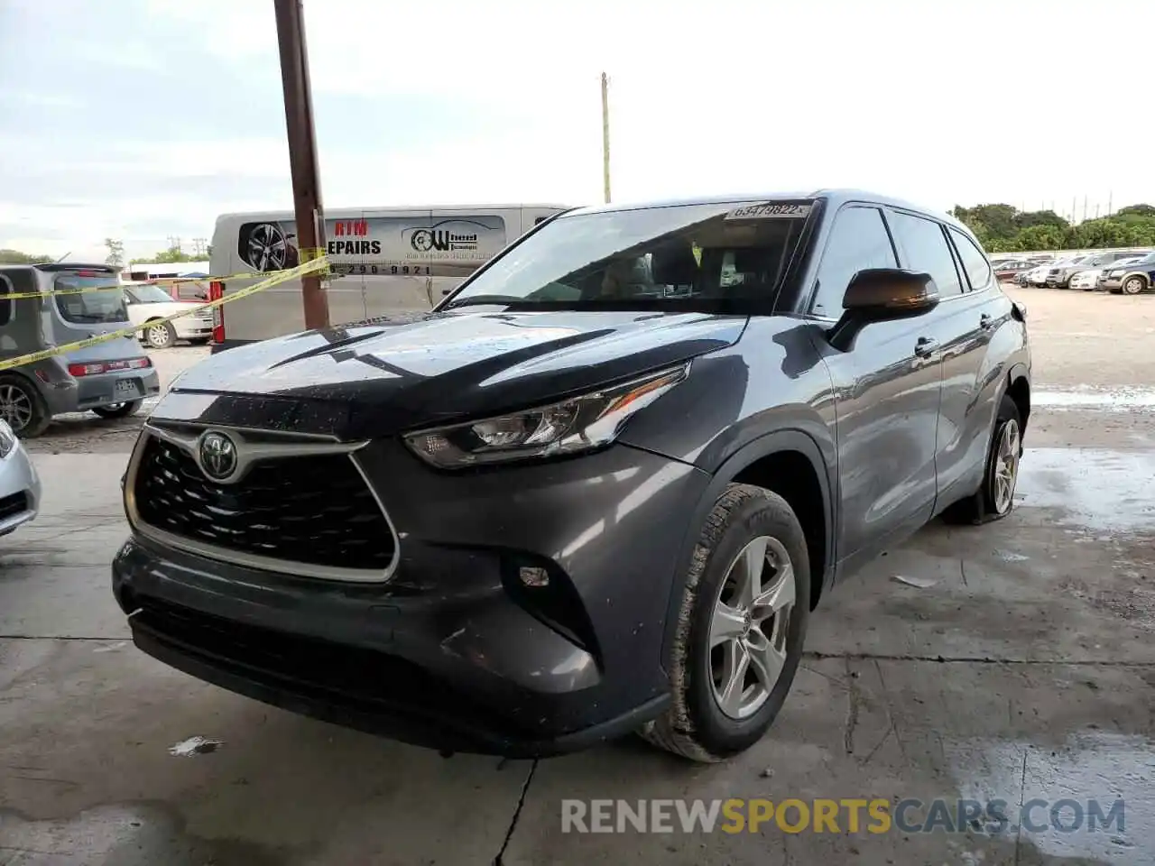 2 Photograph of a damaged car 5TDZZRAH7LS025159 TOYOTA HIGHLANDER 2020