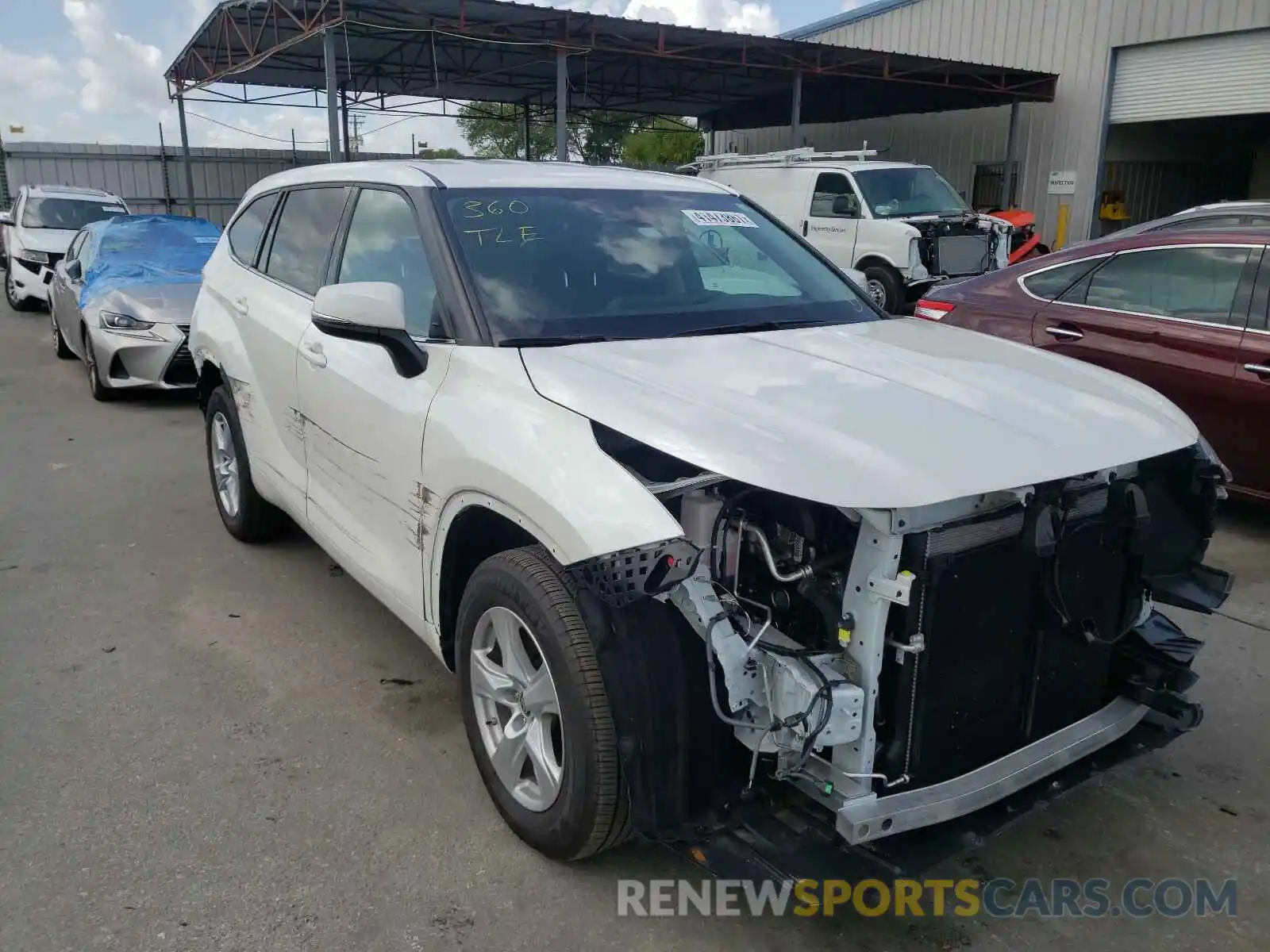 1 Photograph of a damaged car 5TDZZRAH7LS025453 TOYOTA HIGHLANDER 2020