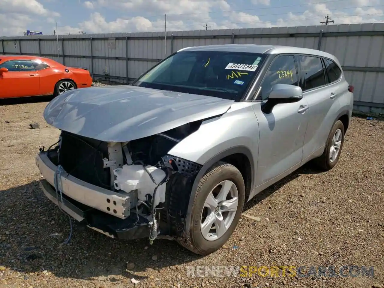 2 Photograph of a damaged car 5TDZZRAH9LS504330 TOYOTA HIGHLANDER 2020