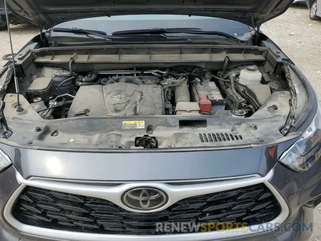 12 Photograph of a damaged car 5TDZZRAHXLS026242 TOYOTA HIGHLANDER 2020