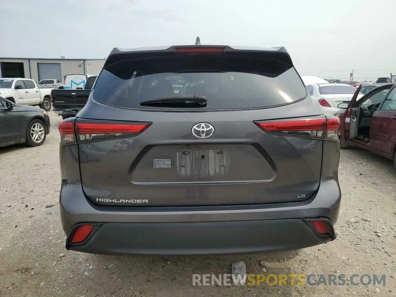 6 Photograph of a damaged car 5TDZZRAHXLS026242 TOYOTA HIGHLANDER 2020