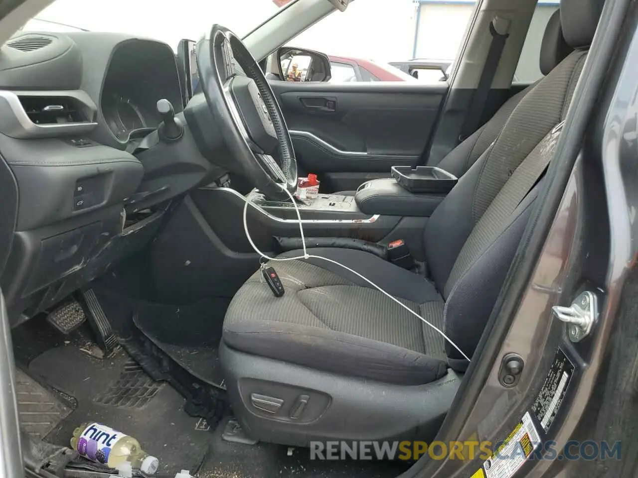 7 Photograph of a damaged car 5TDZZRAHXLS026242 TOYOTA HIGHLANDER 2020