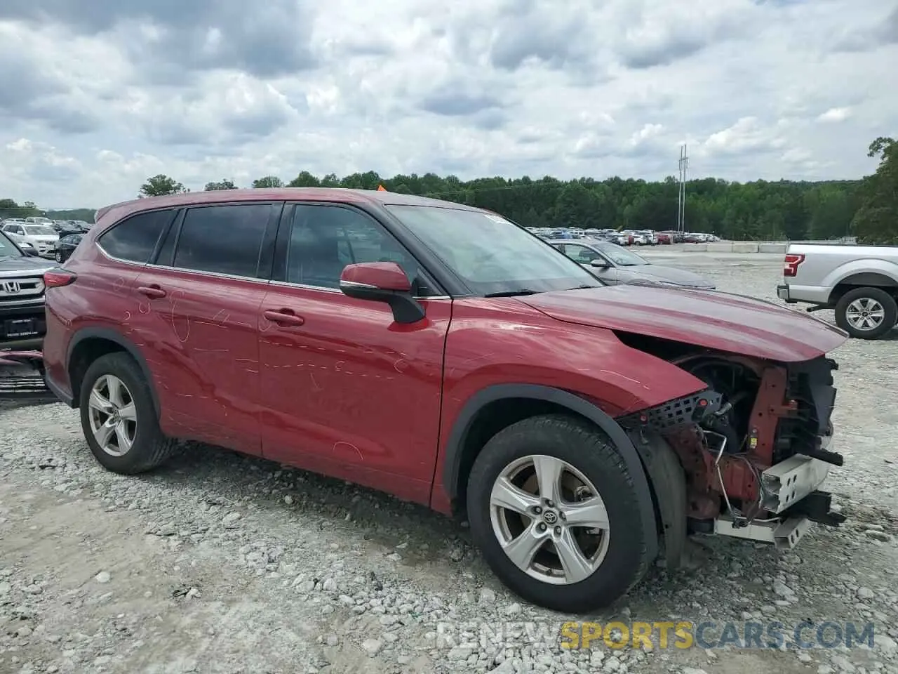 4 Photograph of a damaged car 5TDZZRAHXLS505907 TOYOTA HIGHLANDER 2020