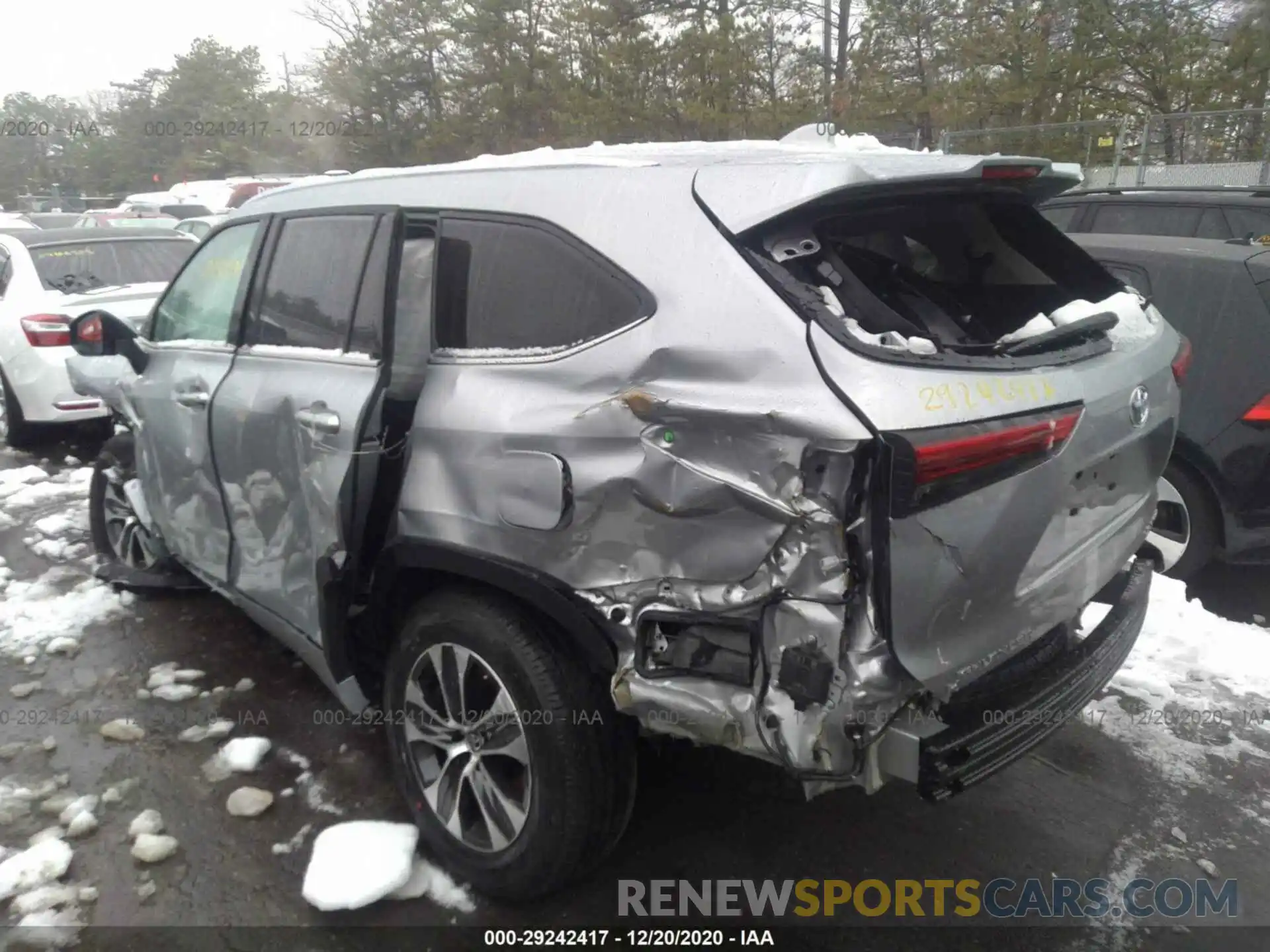 3 Photograph of a damaged car 5TD62RBH7M2072859 TOYOTA HIGHLANDER 2021