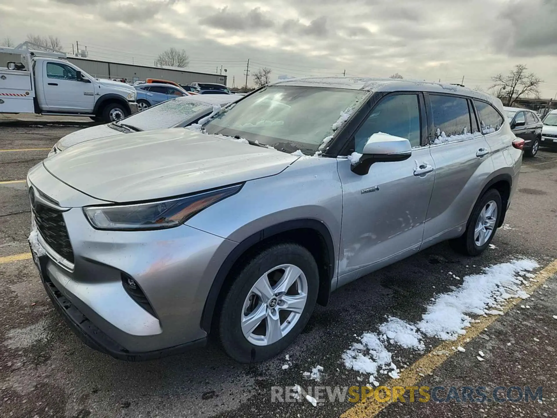 6 Photograph of a damaged car 5TDBBRCH0MS528021 TOYOTA HIGHLANDER 2021