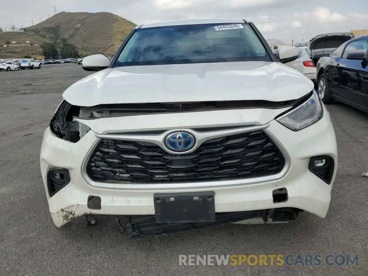 5 Photograph of a damaged car 5TDBBRCH2MS520387 TOYOTA HIGHLANDER 2021