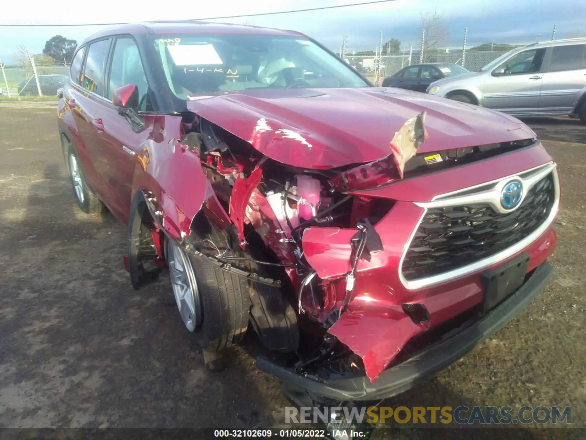 6 Photograph of a damaged car 5TDBBRCH7MS535631 TOYOTA HIGHLANDER 2021