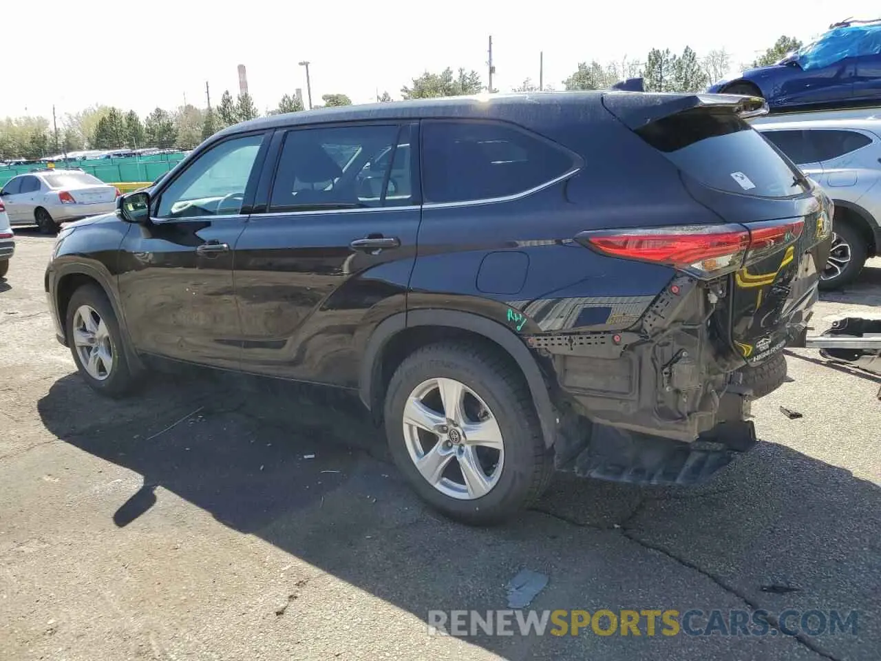 2 Photograph of a damaged car 5TDBZRBH1MS537811 TOYOTA HIGHLANDER 2021