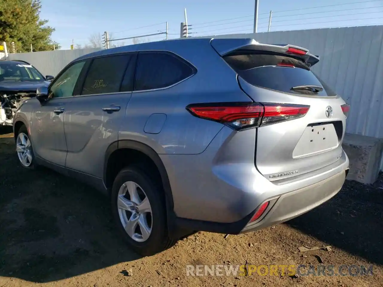 3 Photograph of a damaged car 5TDBZRBH3MS146823 TOYOTA HIGHLANDER 2021