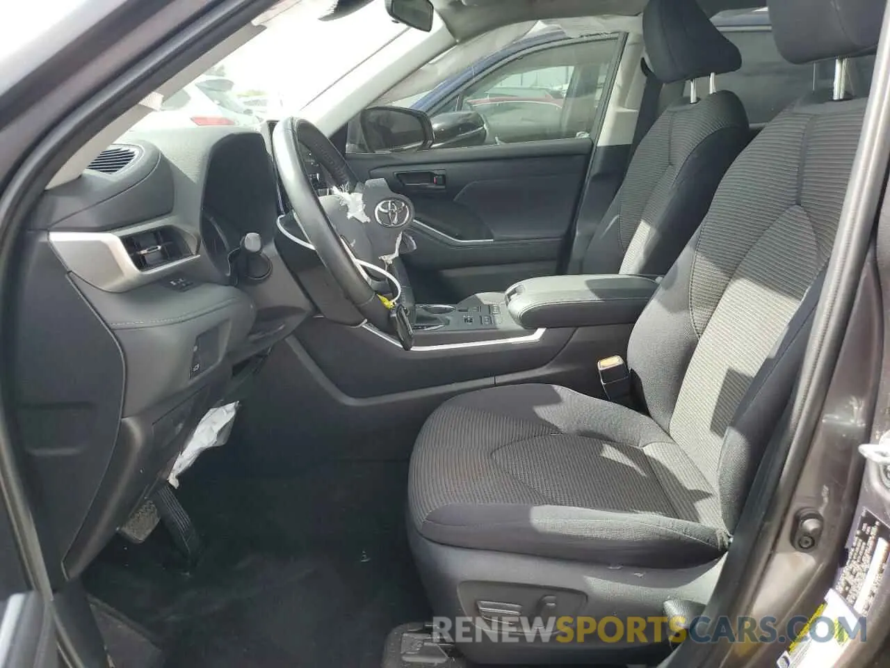 7 Photograph of a damaged car 5TDBZRBH4MS536197 TOYOTA HIGHLANDER 2021