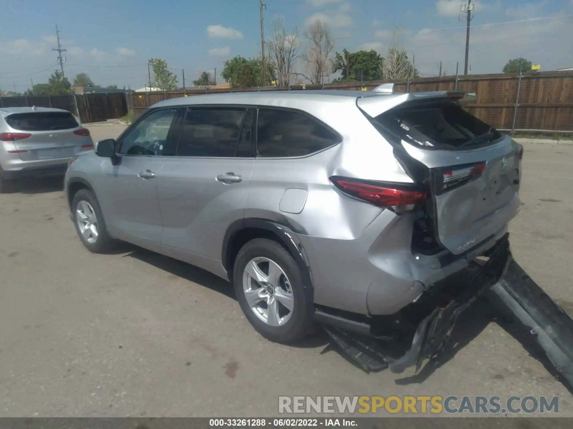 3 Photograph of a damaged car 5TDBZRBH6MS120345 TOYOTA HIGHLANDER 2021