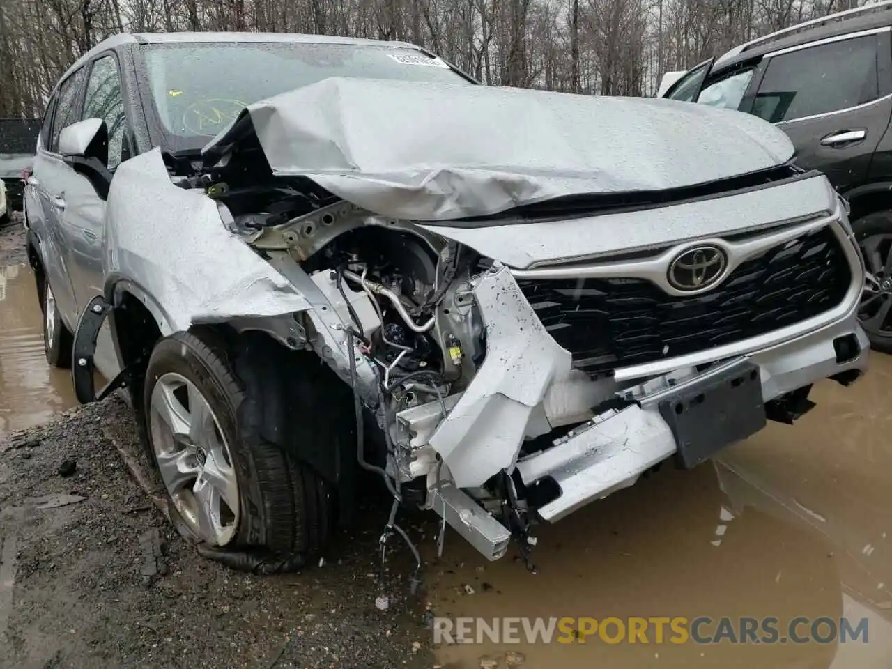 9 Photograph of a damaged car 5TDBZRBH7MS525338 TOYOTA HIGHLANDER 2021