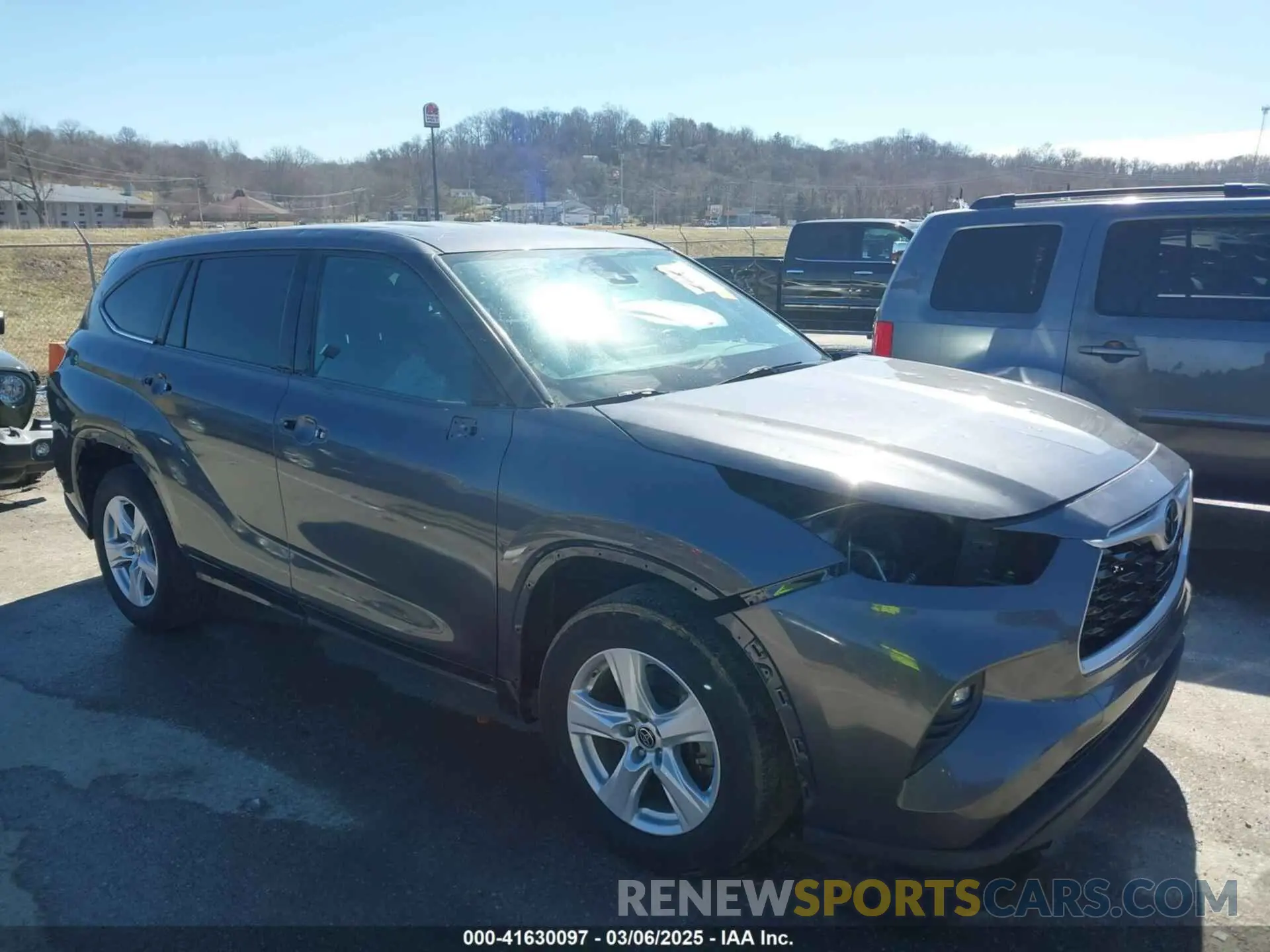 1 Photograph of a damaged car 5TDBZRBH7MS544245 TOYOTA HIGHLANDER 2021