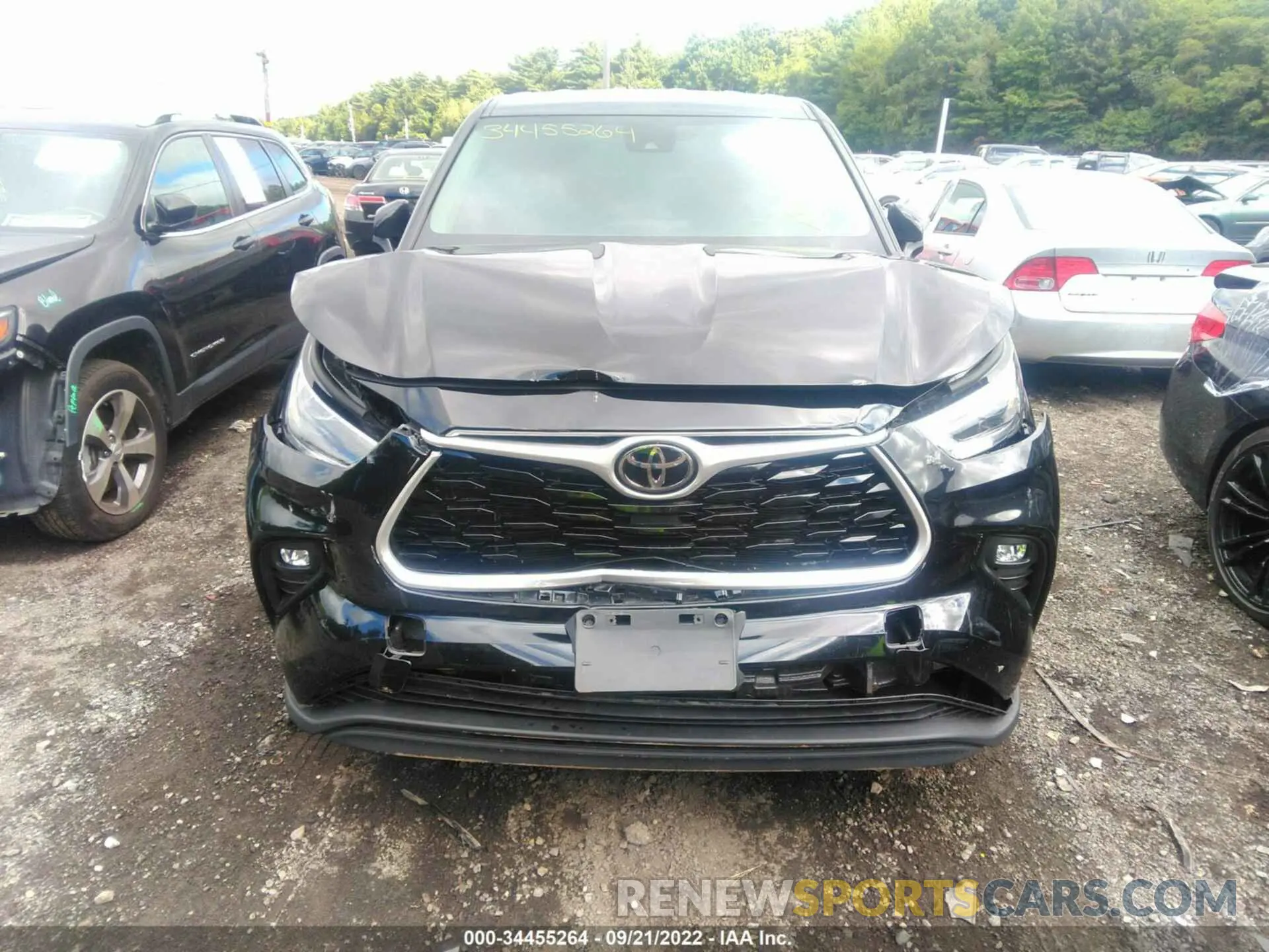 6 Photograph of a damaged car 5TDBZRBH8MS143853 TOYOTA HIGHLANDER 2021