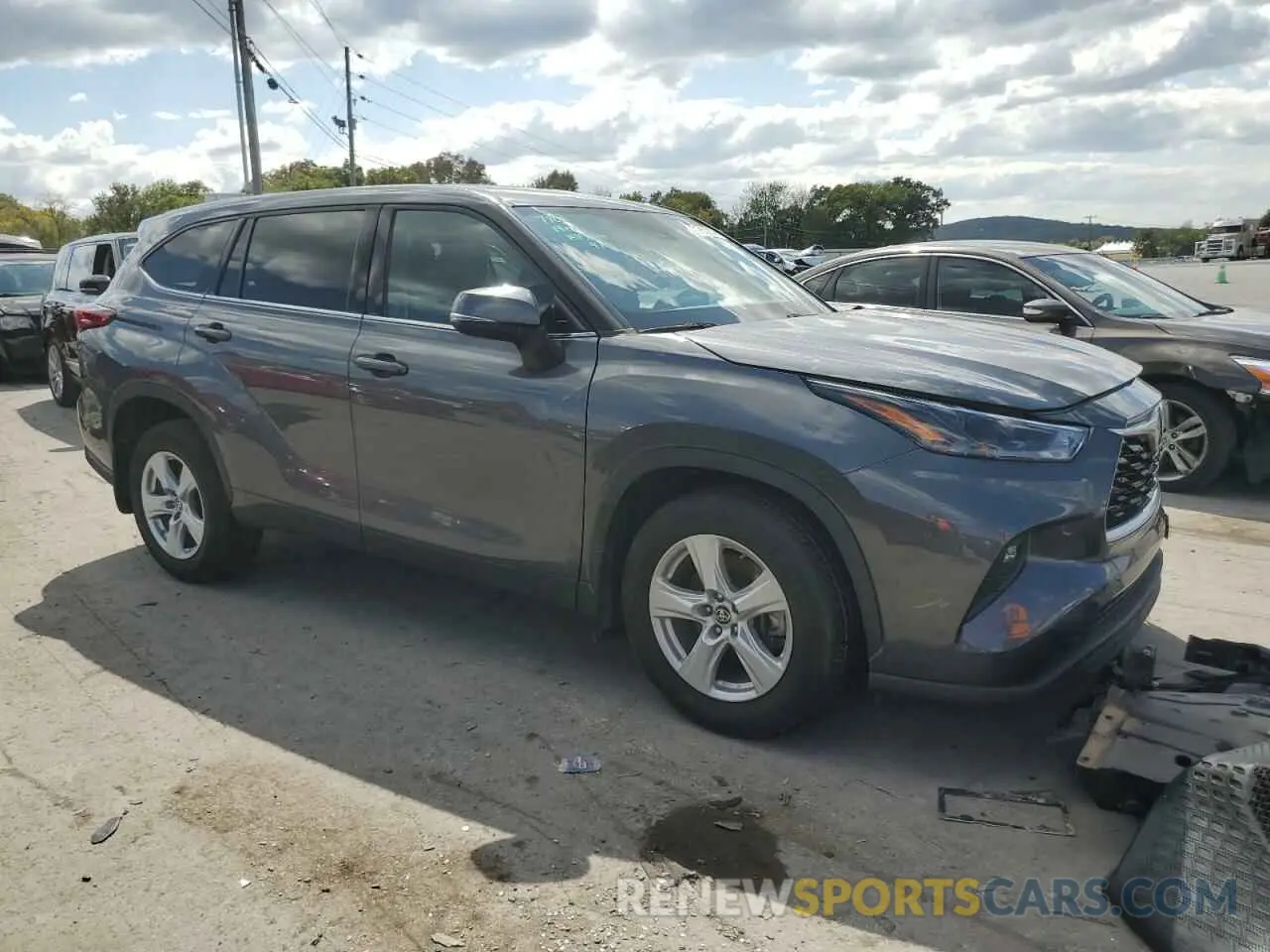 4 Photograph of a damaged car 5TDBZRBH8MS525347 TOYOTA HIGHLANDER 2021