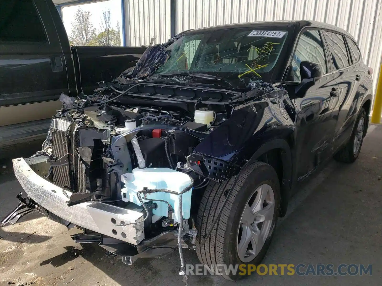 2 Photograph of a damaged car 5TDBZRBH9MS087163 TOYOTA HIGHLANDER 2021