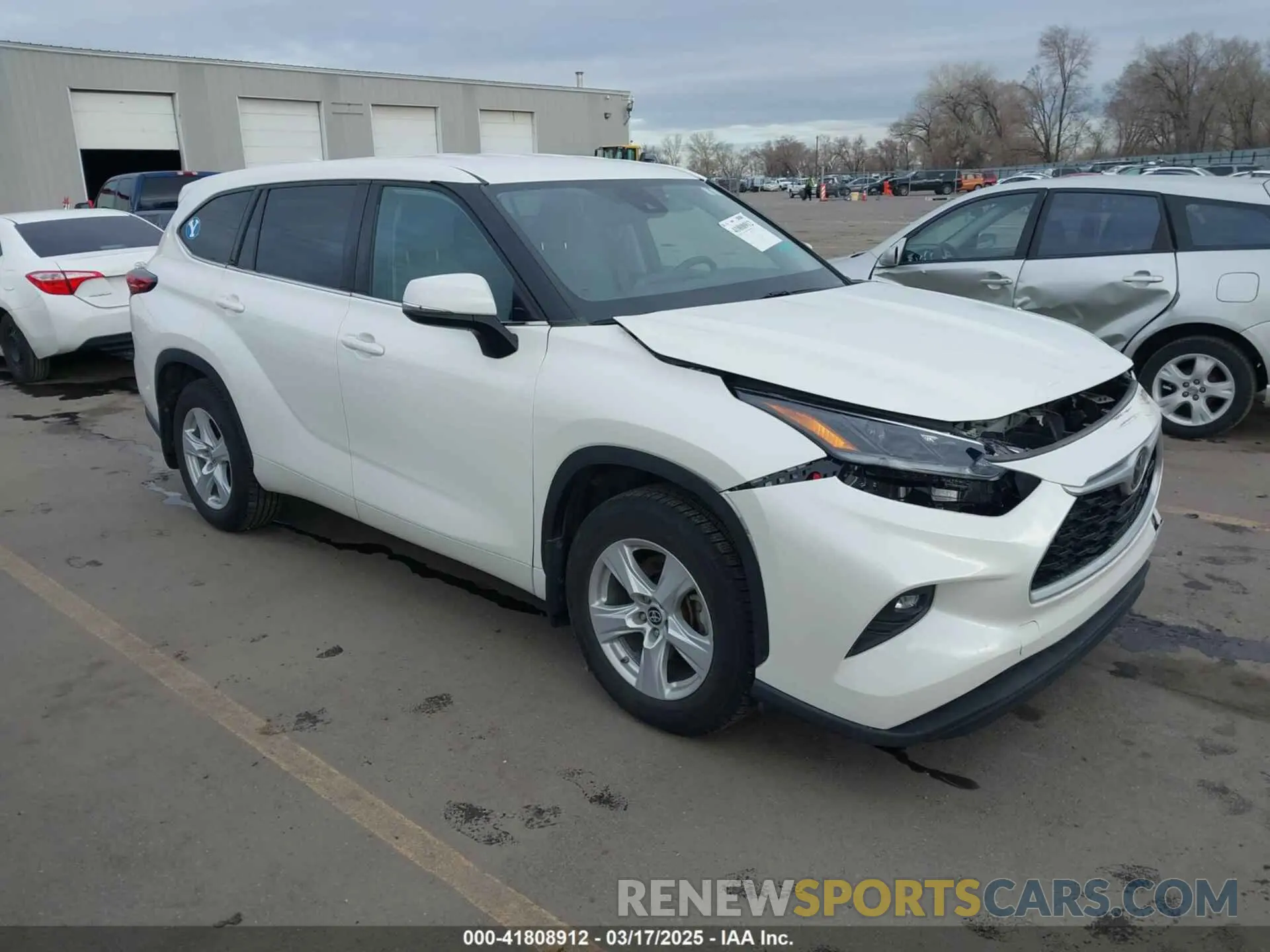 1 Photograph of a damaged car 5TDBZRBH9MS110697 TOYOTA HIGHLANDER 2021