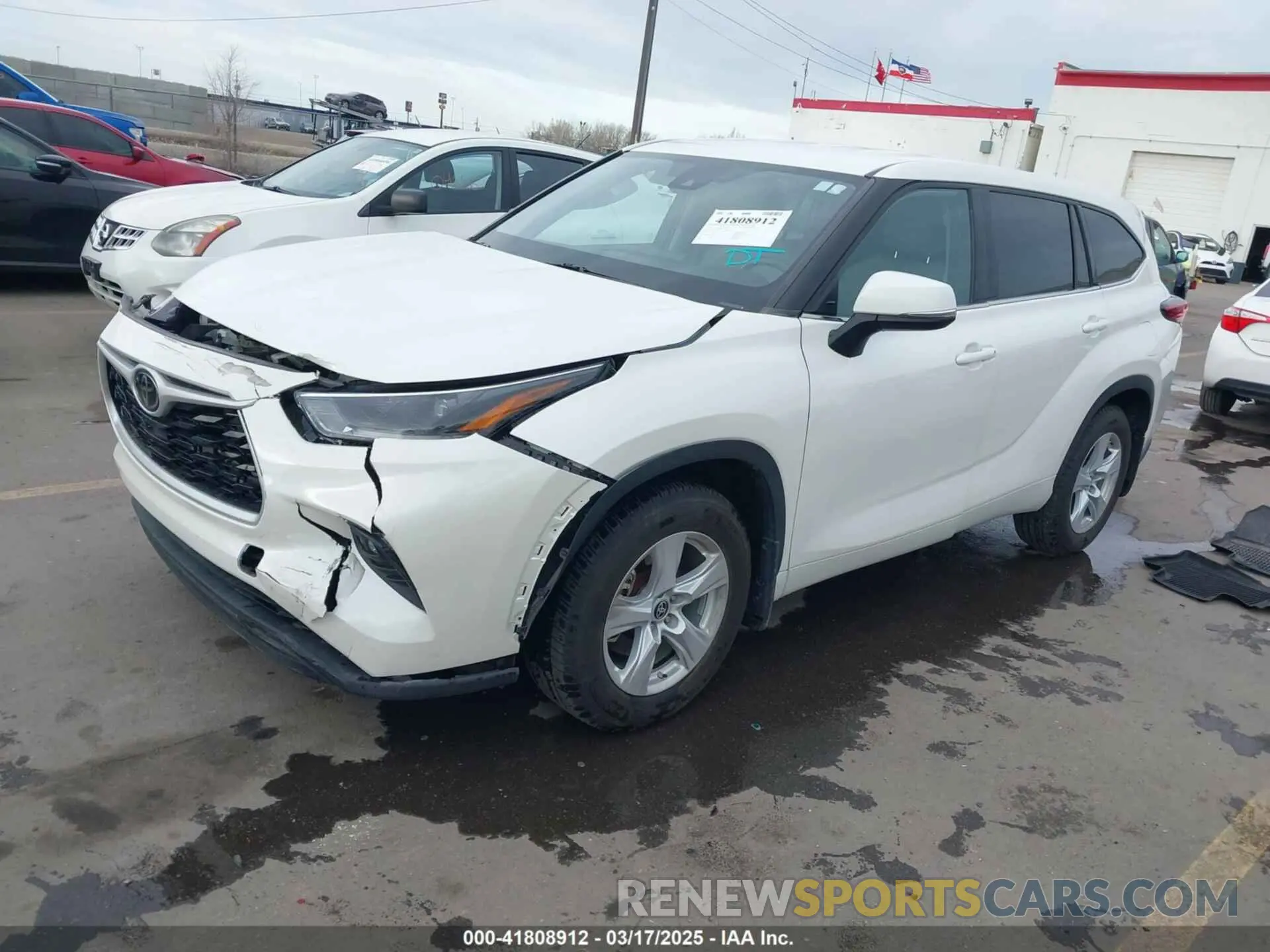 2 Photograph of a damaged car 5TDBZRBH9MS110697 TOYOTA HIGHLANDER 2021