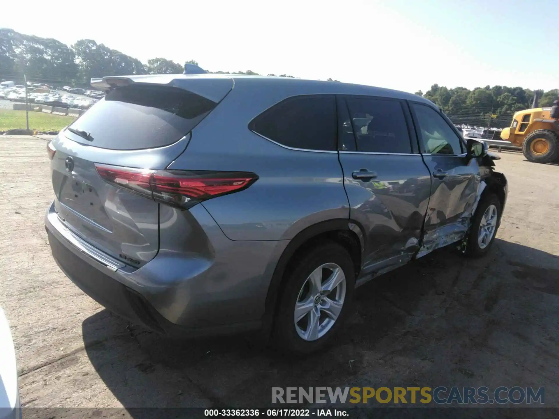 4 Photograph of a damaged car 5TDBZRBH9MS151394 TOYOTA HIGHLANDER 2021