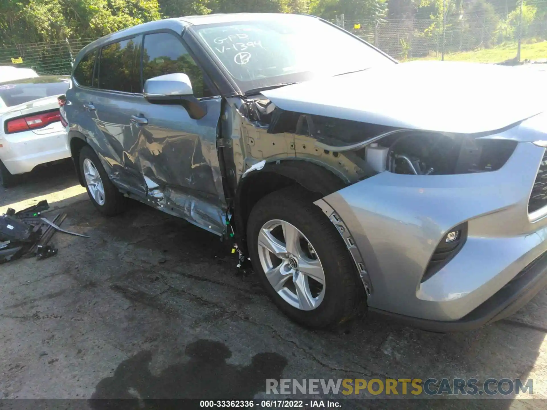 6 Photograph of a damaged car 5TDBZRBH9MS151394 TOYOTA HIGHLANDER 2021