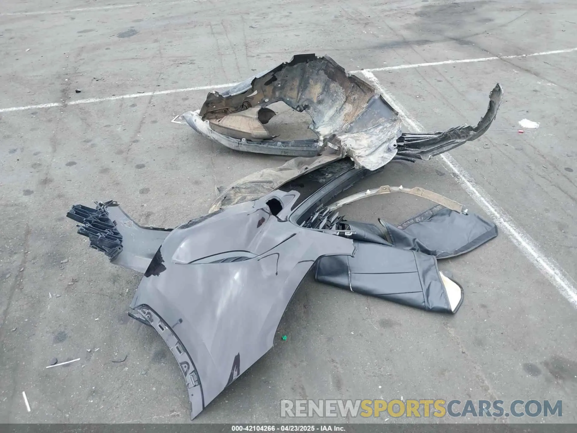 12 Photograph of a damaged car 5TDCZRAH1MS085834 TOYOTA HIGHLANDER 2021