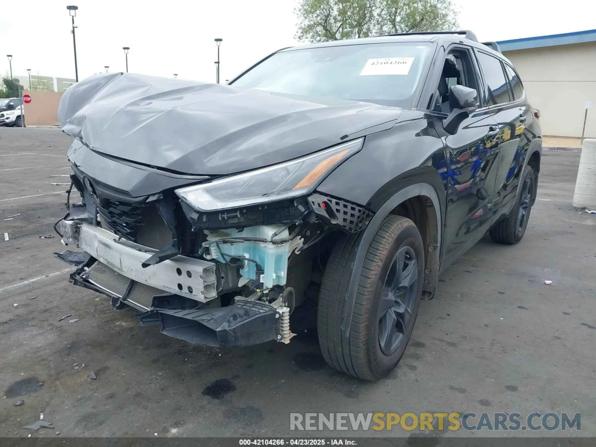 2 Photograph of a damaged car 5TDCZRAH1MS085834 TOYOTA HIGHLANDER 2021