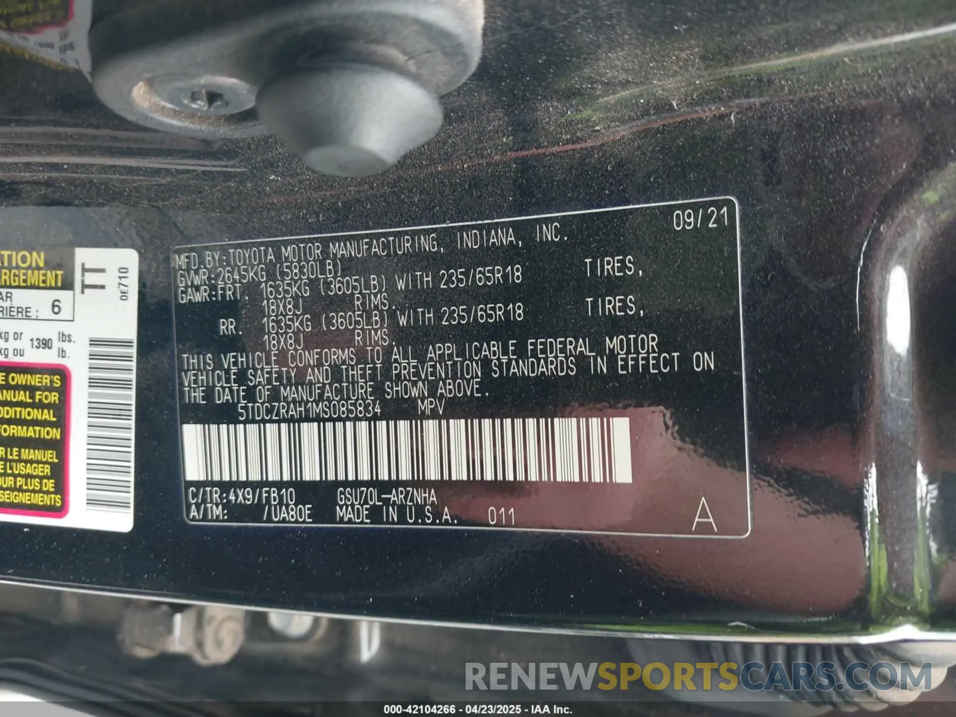 9 Photograph of a damaged car 5TDCZRAH1MS085834 TOYOTA HIGHLANDER 2021