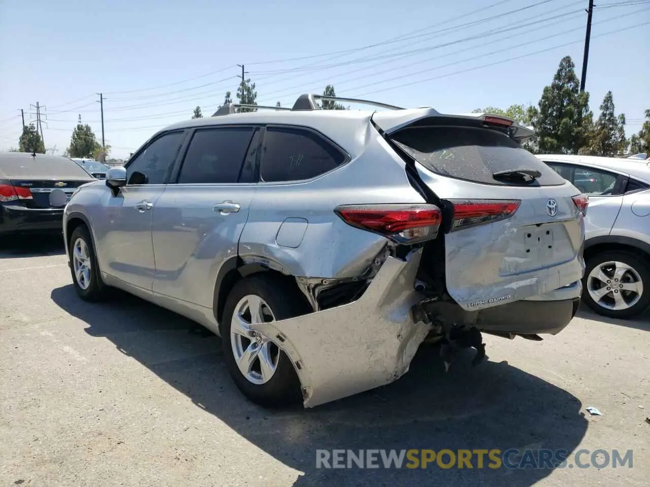 2 Photograph of a damaged car 5TDCZRAH2MS084806 TOYOTA HIGHLANDER 2021