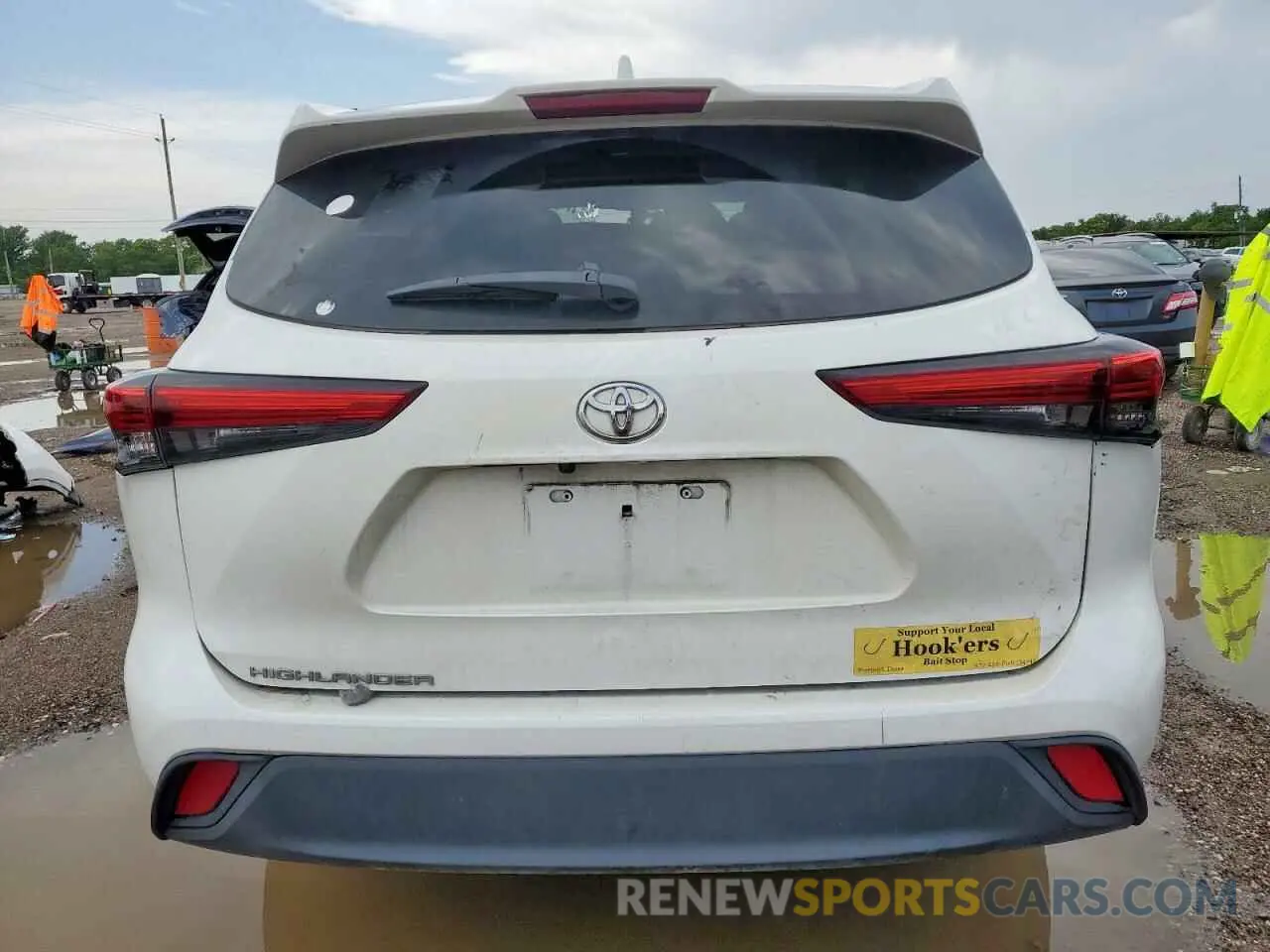 6 Photograph of a damaged car 5TDCZRAH2MS527584 TOYOTA HIGHLANDER 2021