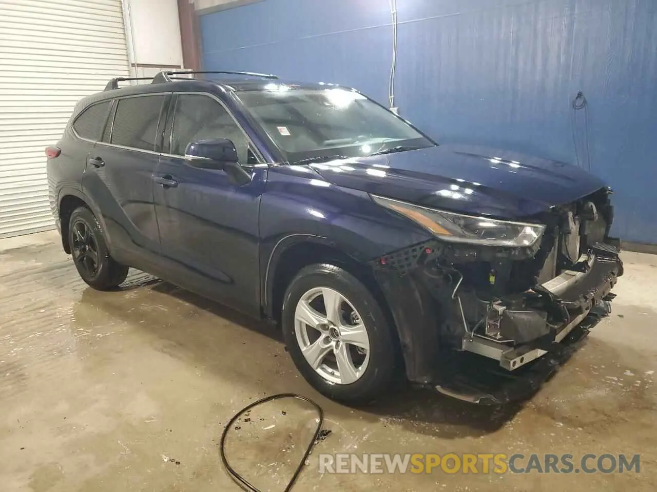 4 Photograph of a damaged car 5TDCZRAH3MS531241 TOYOTA HIGHLANDER 2021
