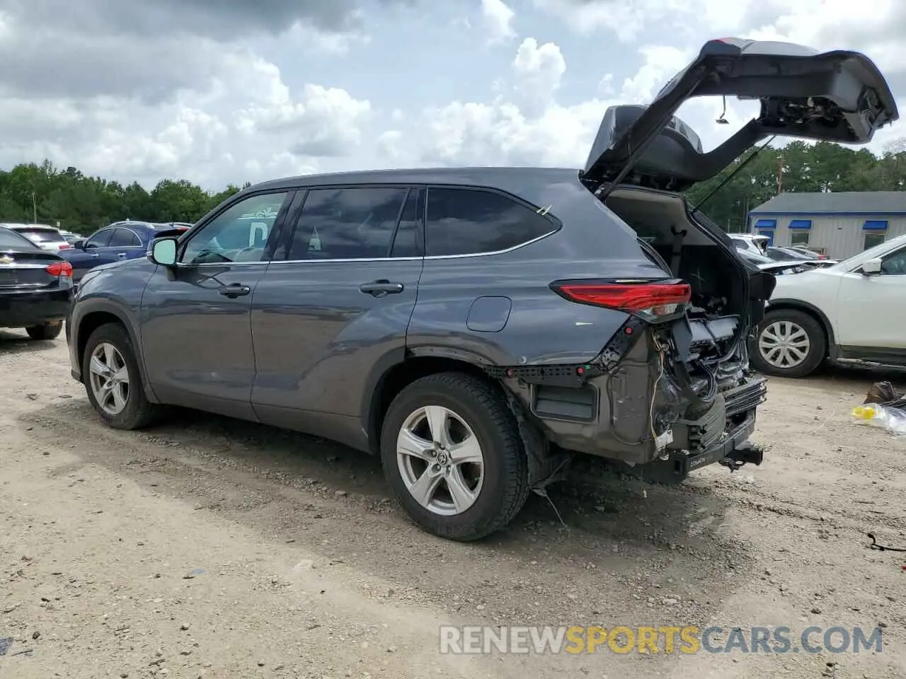 2 Photograph of a damaged car 5TDCZRAH4MS537596 TOYOTA HIGHLANDER 2021