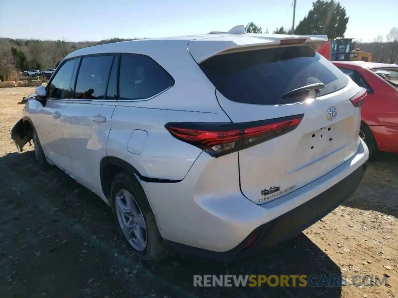 3 Photograph of a damaged car 5TDCZRAH5MS073671 TOYOTA HIGHLANDER 2021