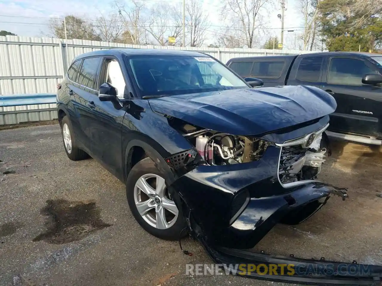 1 Photograph of a damaged car 5TDCZRAH5MS529975 TOYOTA HIGHLANDER 2021