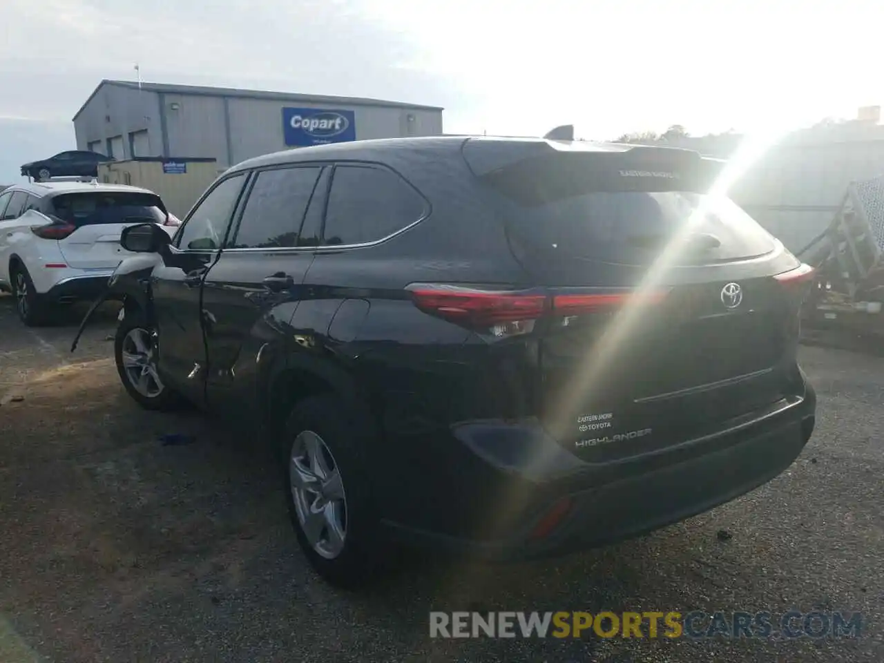 3 Photograph of a damaged car 5TDCZRAH5MS529975 TOYOTA HIGHLANDER 2021