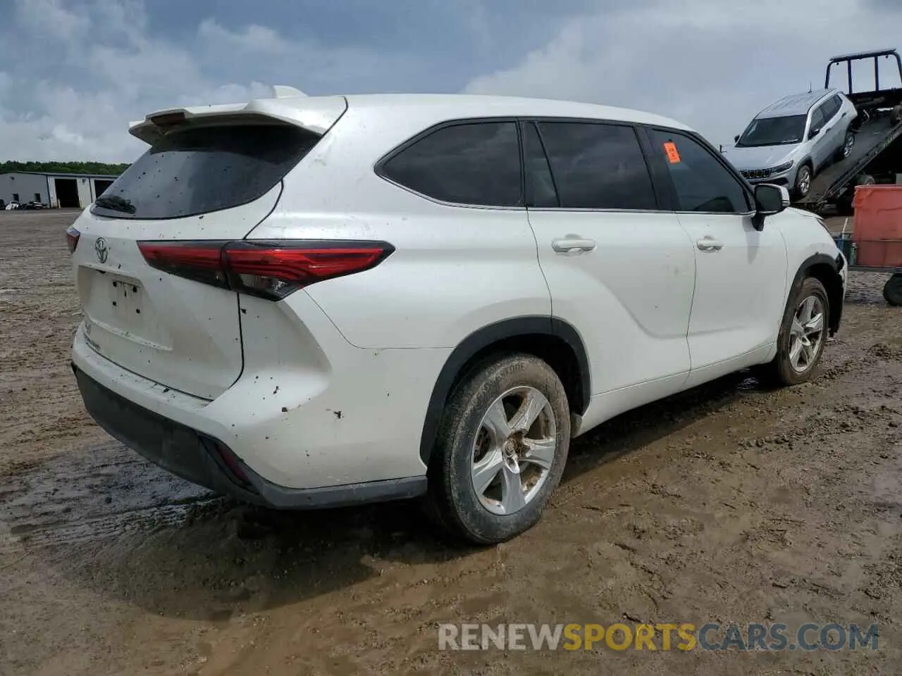3 Photograph of a damaged car 5TDCZRAH6MS077003 TOYOTA HIGHLANDER 2021