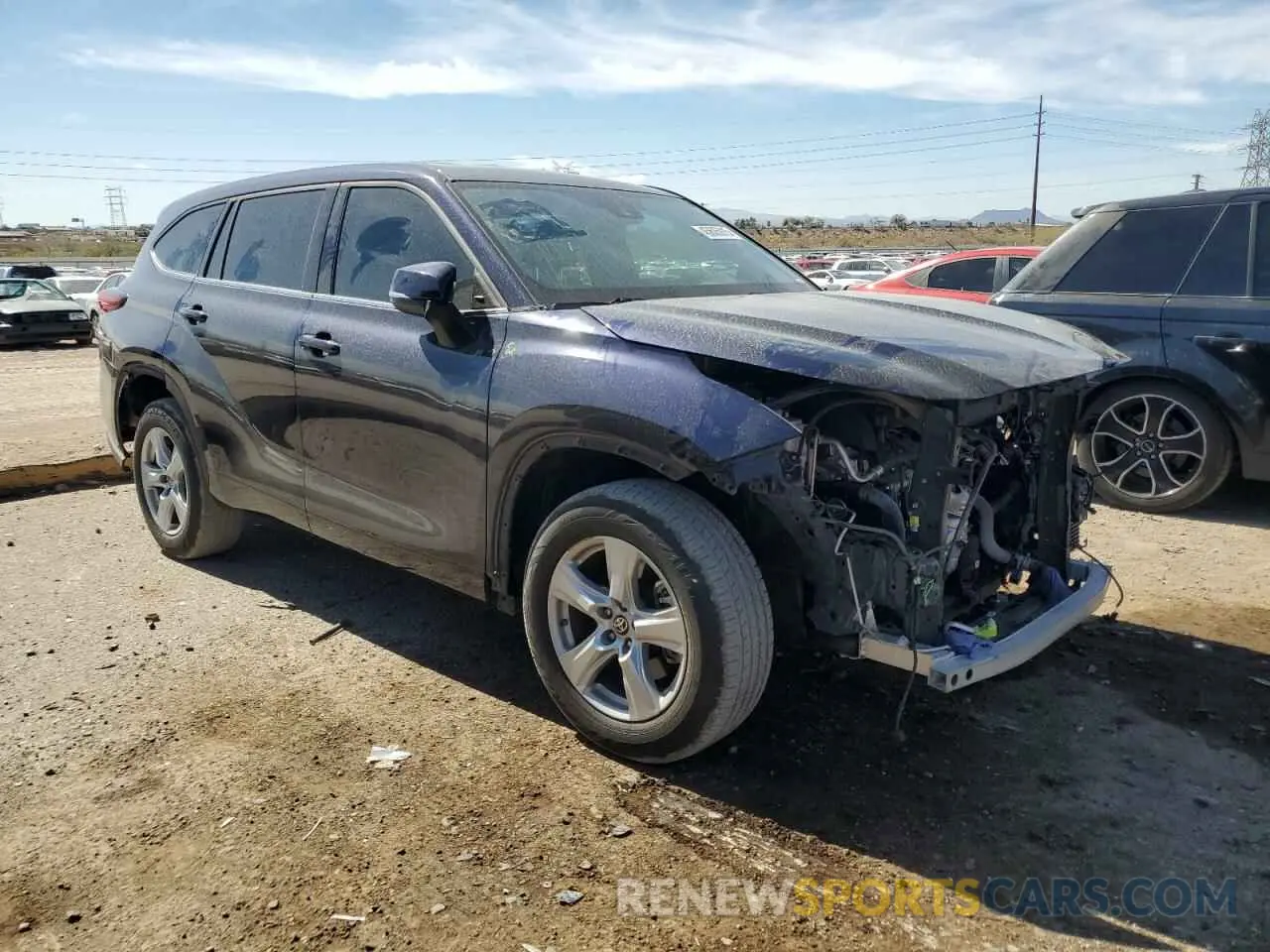 4 Photograph of a damaged car 5TDCZRAH7MS531162 TOYOTA HIGHLANDER 2021