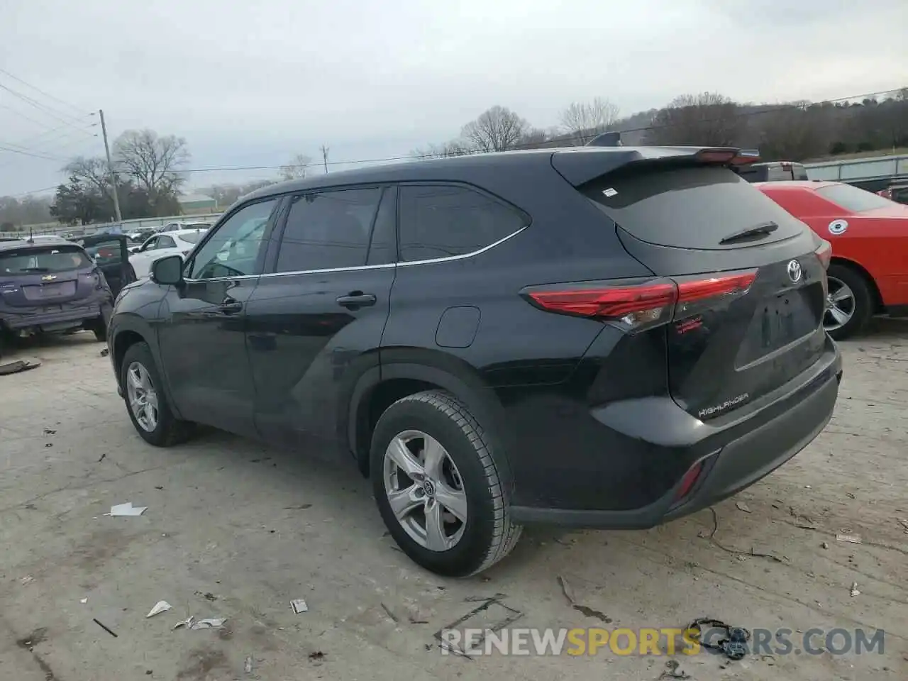 2 Photograph of a damaged car 5TDCZRAH8MS064494 TOYOTA HIGHLANDER 2021