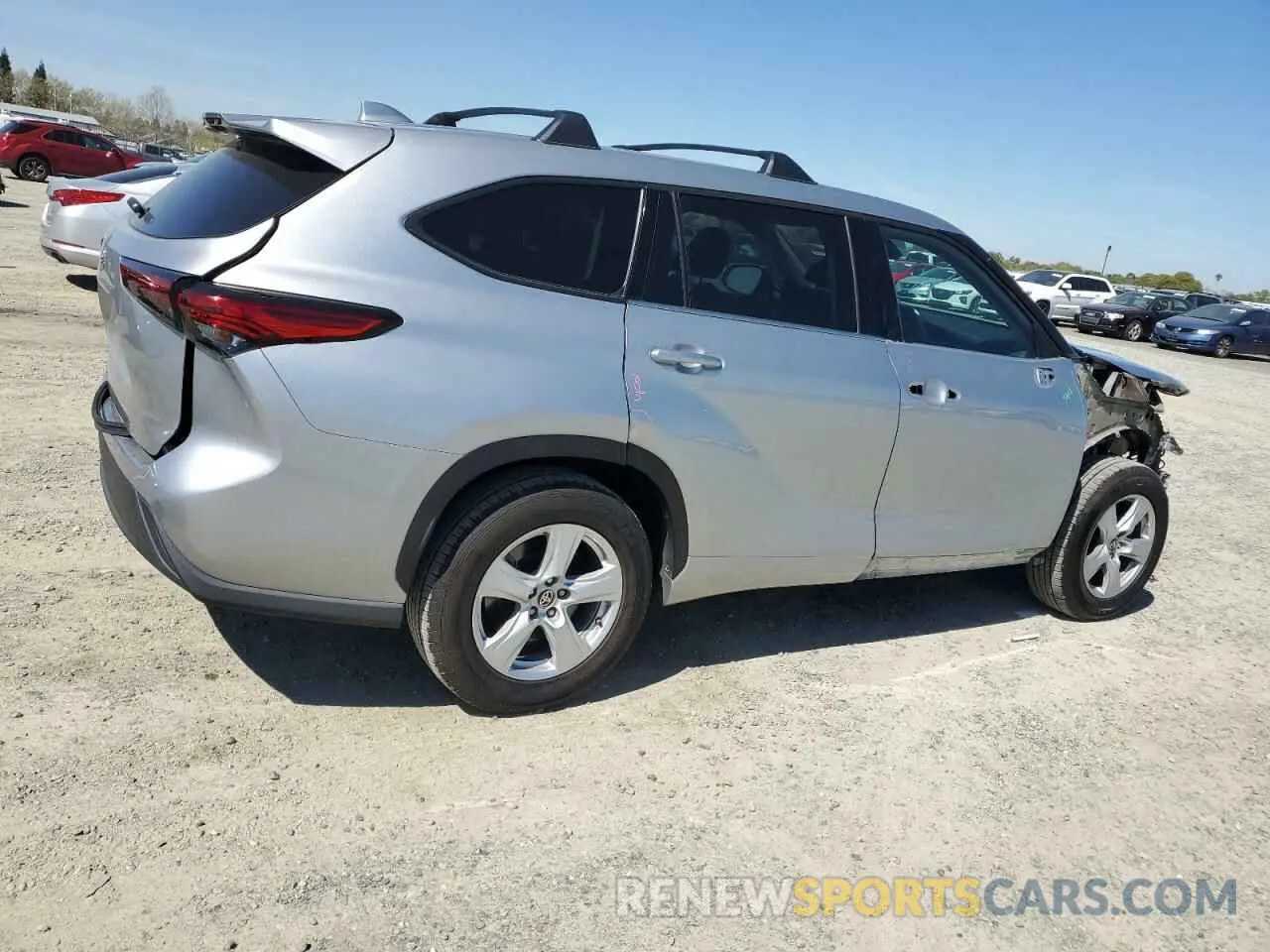 3 Photograph of a damaged car 5TDCZRAH8MS531199 TOYOTA HIGHLANDER 2021