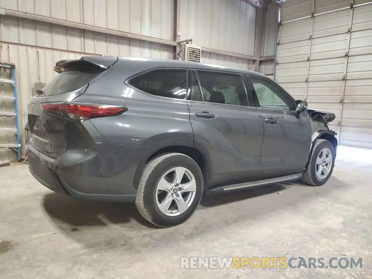 3 Photograph of a damaged car 5TDCZRAHXMS536808 TOYOTA HIGHLANDER 2021
