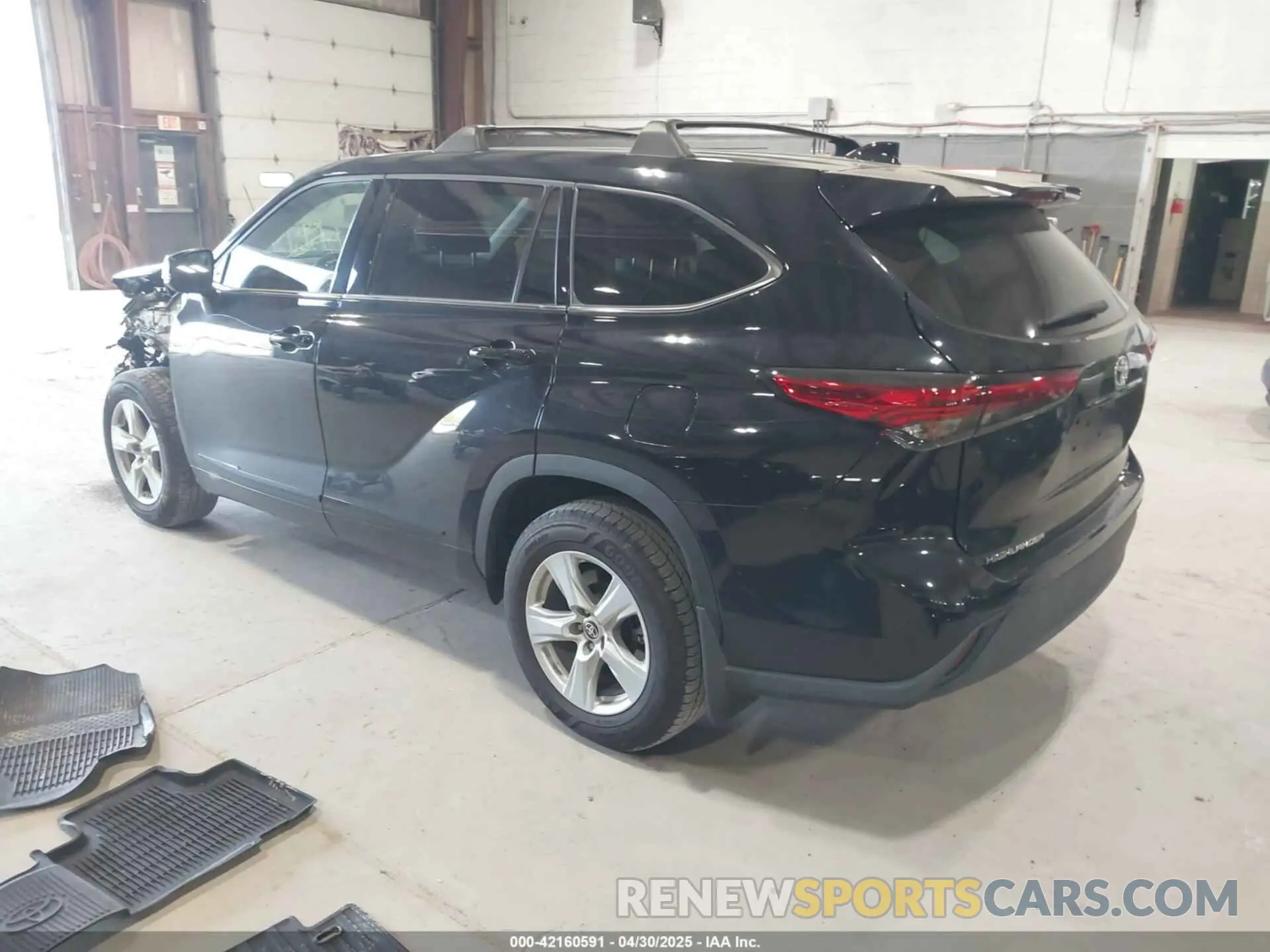3 Photograph of a damaged car 5TDCZRBH1MS097741 TOYOTA HIGHLANDER 2021
