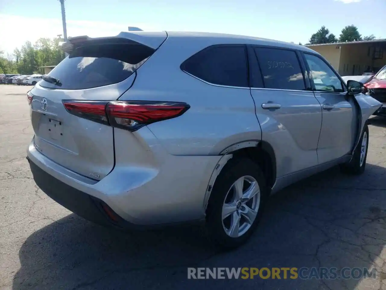 4 Photograph of a damaged car 5TDCZRBH4MS527486 TOYOTA HIGHLANDER 2021